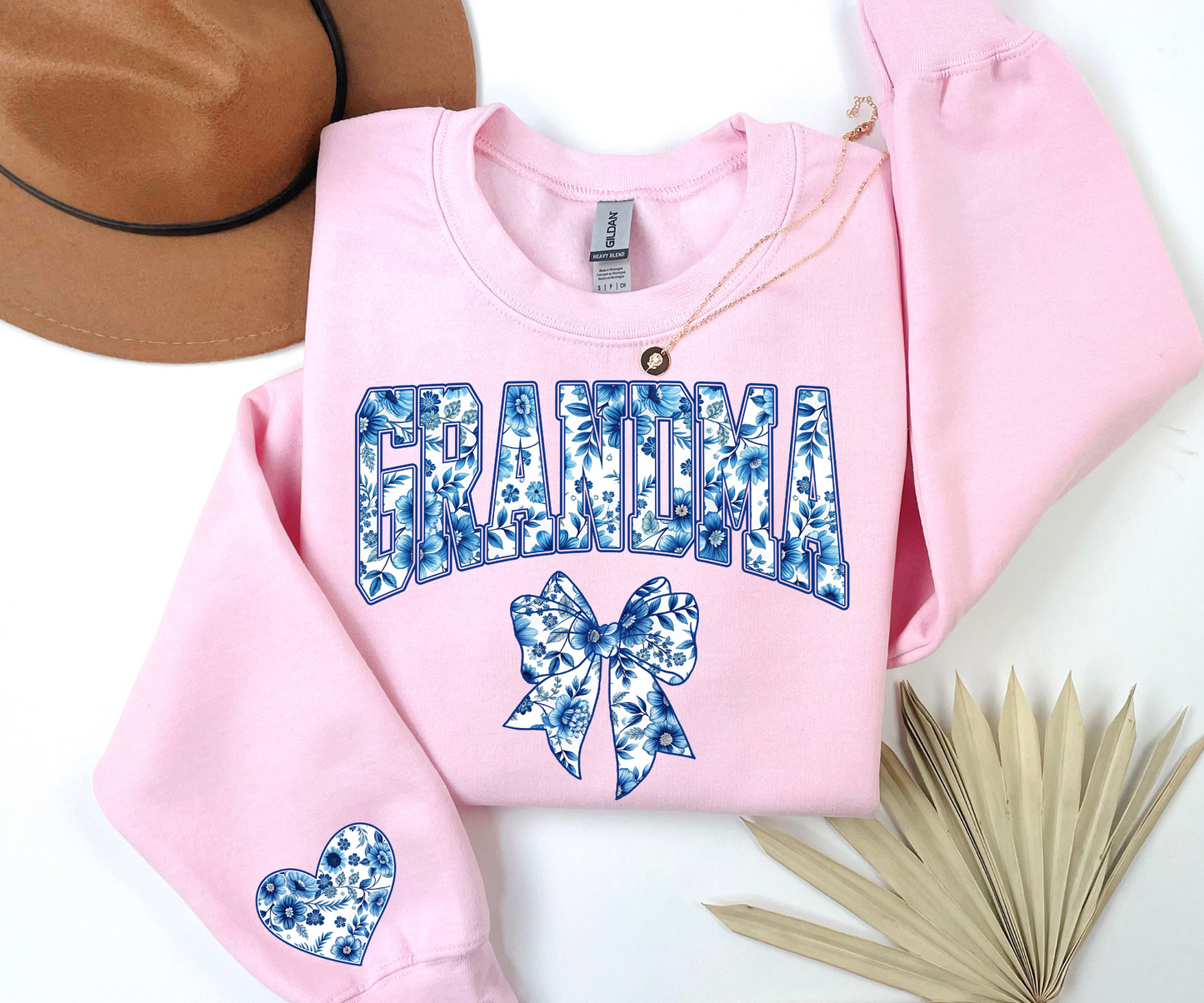 Mamaw Sweatshirt, Toile De Jouy Grandma Gifts, New Mamaw Crewneck, Coquette Mamaw Sweater Mothers Day Gift Christmas Mamaw Gifts